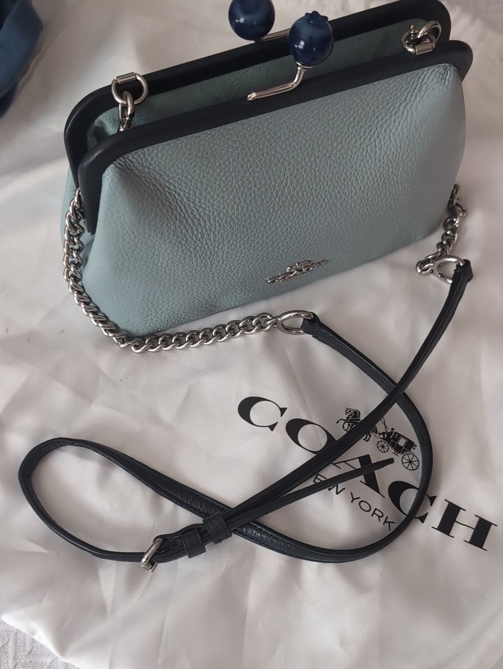 Coach Nora Blueberry Pebbled Leather Kisslock Crossbody in Light Blue Bag - Picture 9 of 9